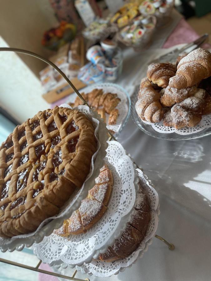 Hotel Liana Rimini Eksteriør bilde