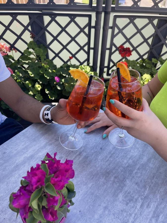 Hotel Liana Rimini Eksteriør bilde